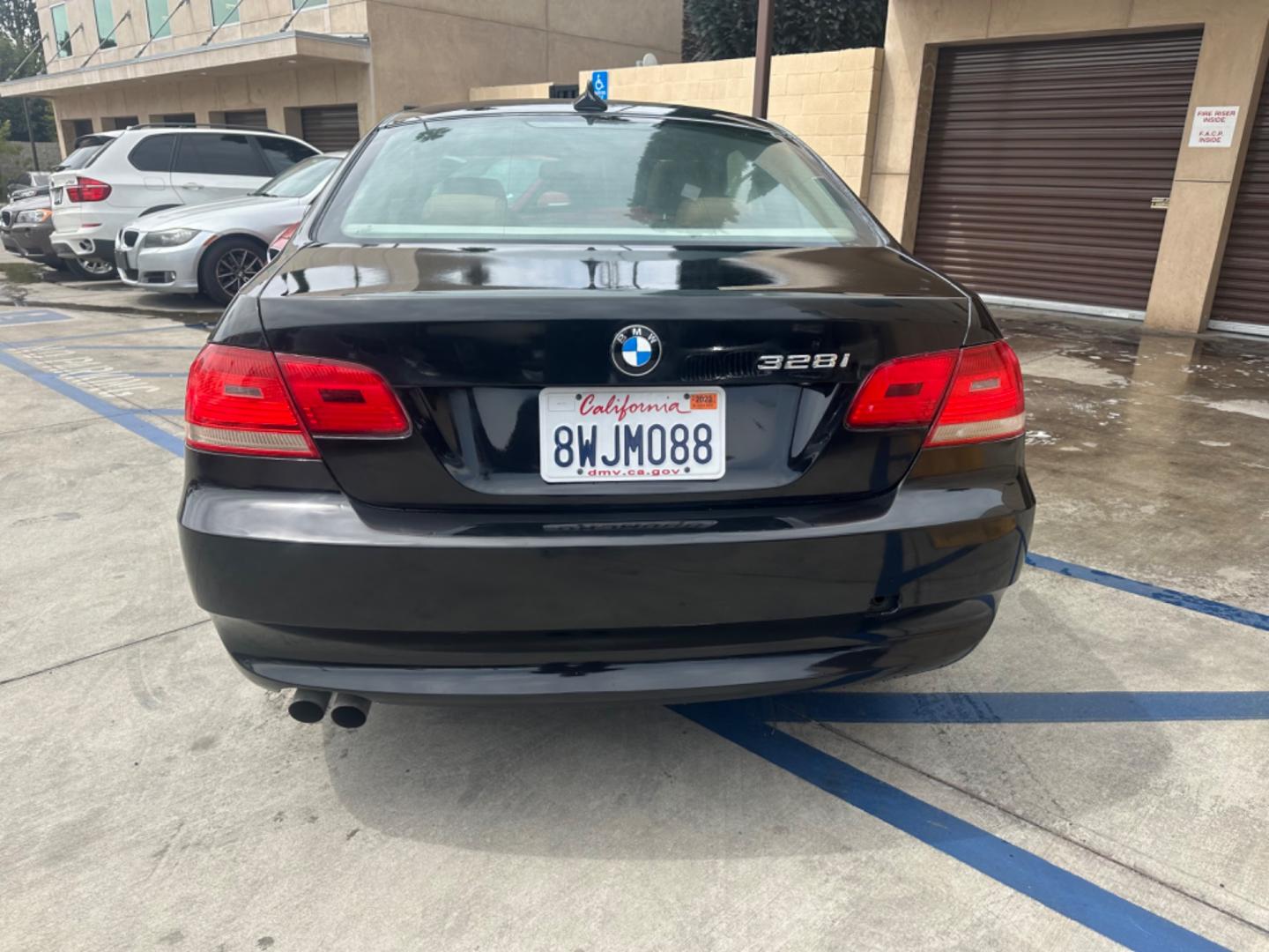 2007 Black /South African Safari BMW 3-Series Leather (WBAWB33557P) with an 6 Cylinder engine, Automatic transmission, located at 30 S. Berkeley Avenue, Pasadena, CA, 91107, (626) 248-7567, 34.145447, -118.109398 - Looking for a reliable ride but struggling with bad credit? Our dealership has got you covered with our impressive selection of used vehicles, including the sleek and stylish 2007 BMW 328i Coupe 2D. These cars are very popular and quite difficult to find. With its powerful engine, this BMW 328i C - Photo#3